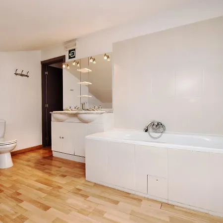 Vakantiehuis Detached Characteristic Holiday Farmhouse With Spacious Terrace In The Ardennes