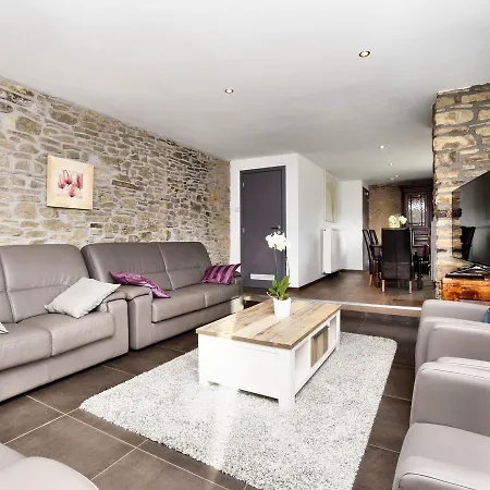 Detached Characteristic Holiday Farmhouse With Spacious Terrace In The Ardennes Vakantiehuis Trou de Bra
