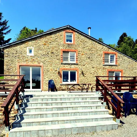 Vakantiehuis Detached Characteristic Holiday Farmhouse With Spacious Terrace In The Ardennes *